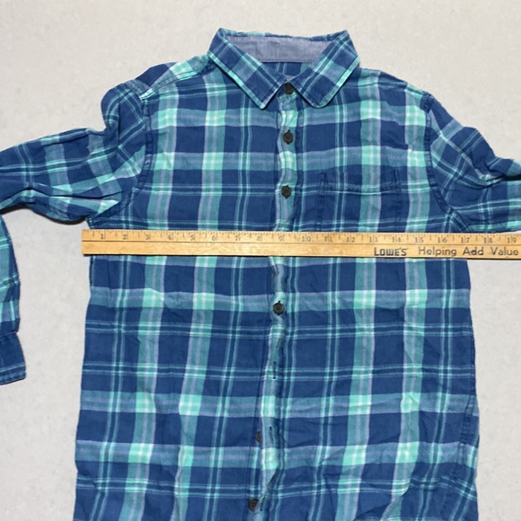 Boy’s Size Large Shirt Lot (4) Under Armour Superman Old Navy Cat & Jack - Picture 14 of 16